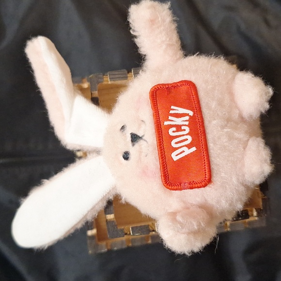 Pockys Other - Limited‎ Edition Spring Box Strawberry Cream Pockys Bunny
